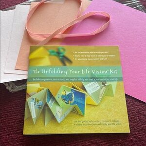 The Unfolding Your Life Vision Kit - Multicolor
